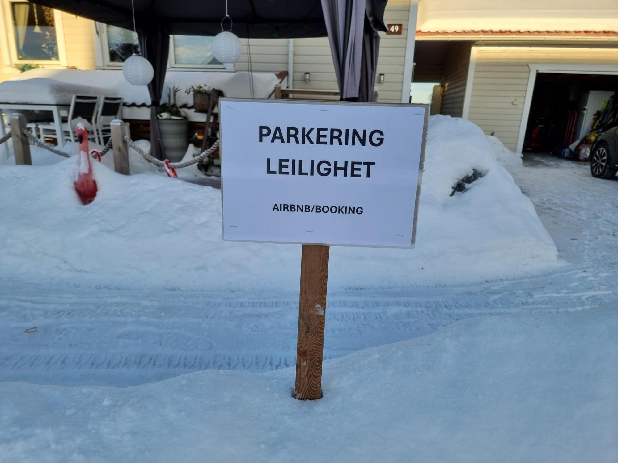 Kjellerleilighet Egen Inngang. Stange Экстерьер фото